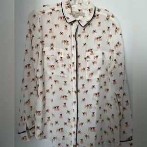 Cute pug print top!!  Pair with jeans or fall jacket for office. No flaws.